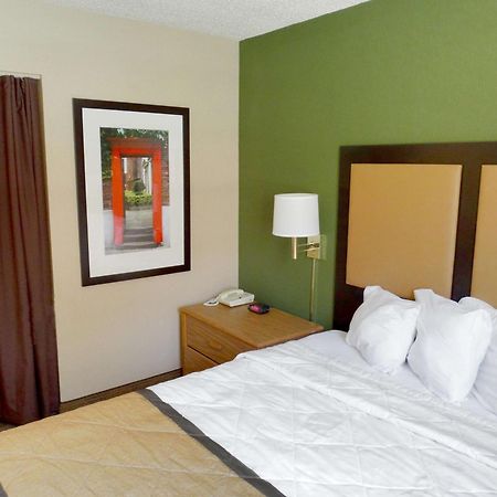 Extended Stay America Select Suites - Orlando - Lake Mary - 1040 Greenwood Blvd מראה חיצוני תמונה