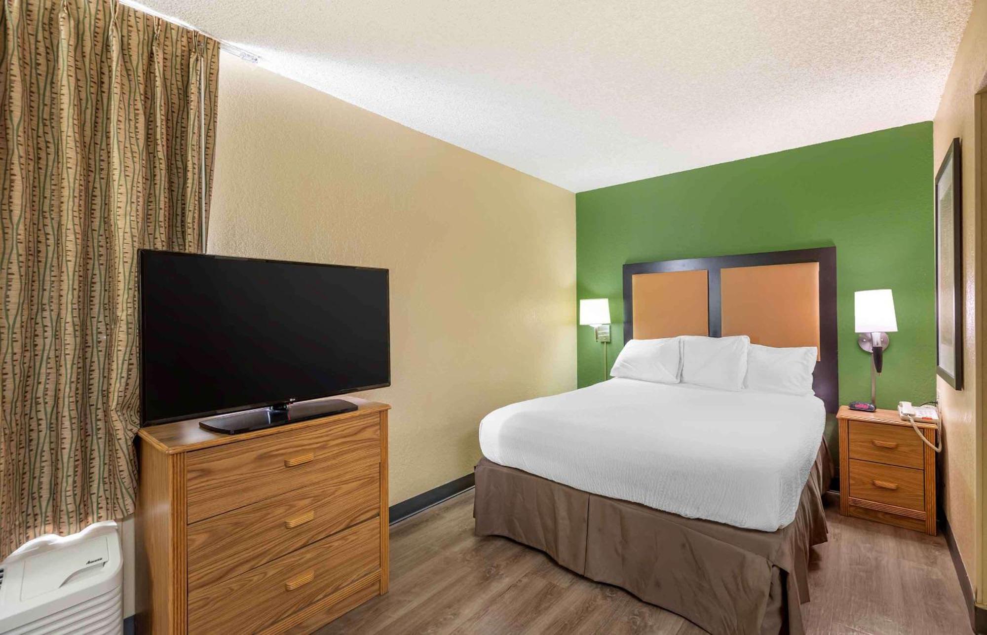 Extended Stay America Select Suites - Orlando - Lake Mary - 1040 Greenwood Blvd מראה חיצוני תמונה