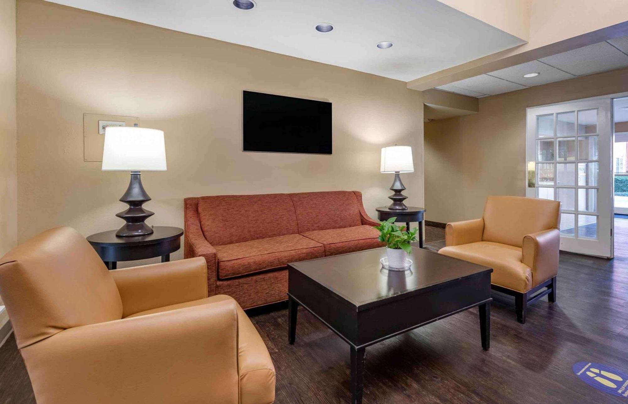 Extended Stay America Select Suites - Orlando - Lake Mary - 1040 Greenwood Blvd מראה חיצוני תמונה